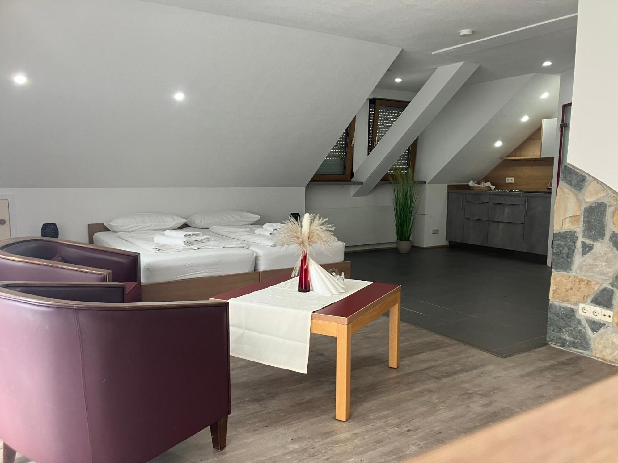 La Frontiera Hotel & Eventlocation - An Der Grenze , Naehe Schaffhausen -Rheinfall Тенген Экстерьер фото